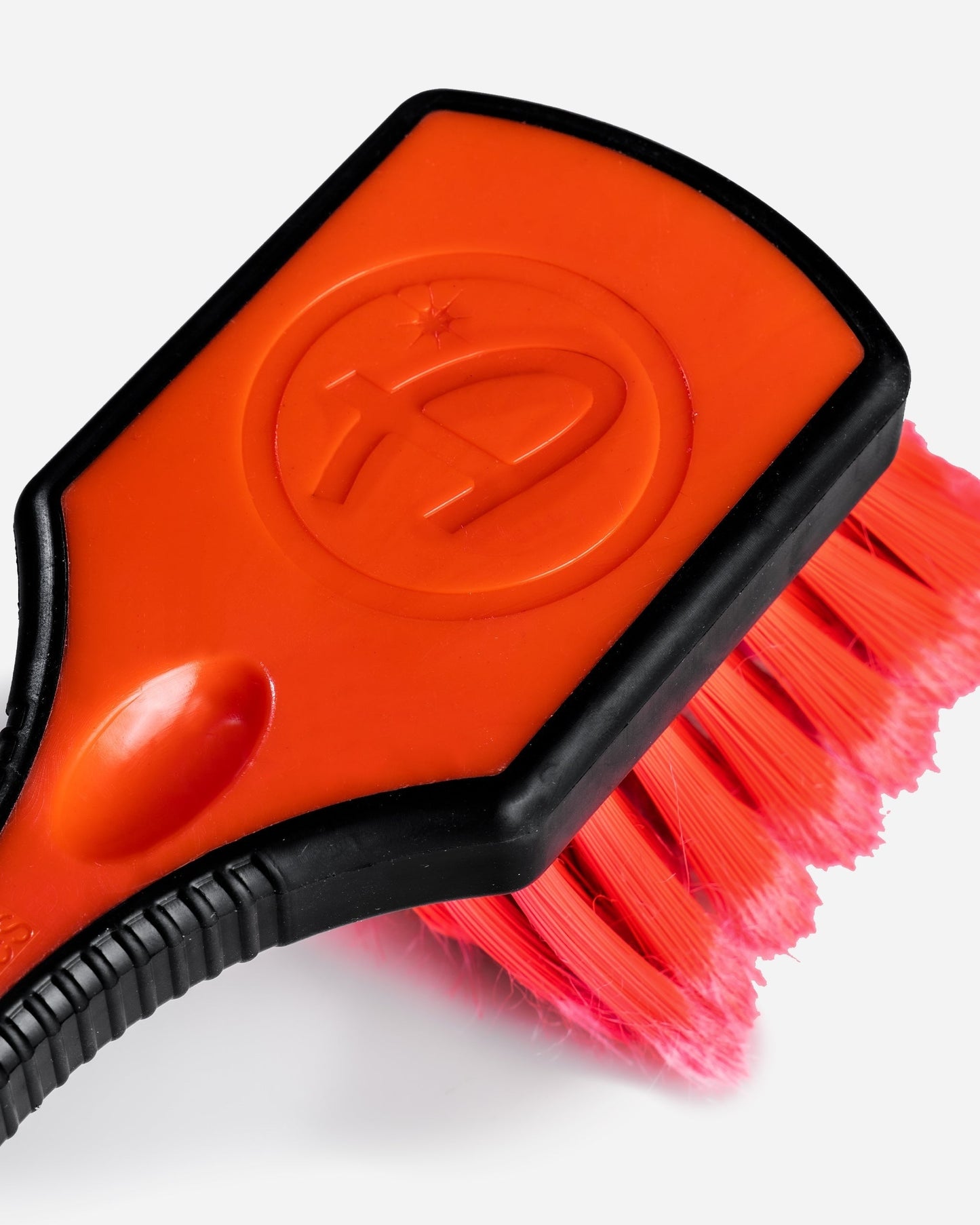 Adam's Rubberized Wheel Brush - Canada